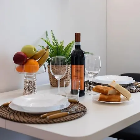 Cathedral-central 5*skyline M3 アパート *